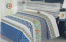Load image into Gallery viewer, Multicolor Cotton King Size Double Bedsheet With 2 Pillow Covers Best Quality
